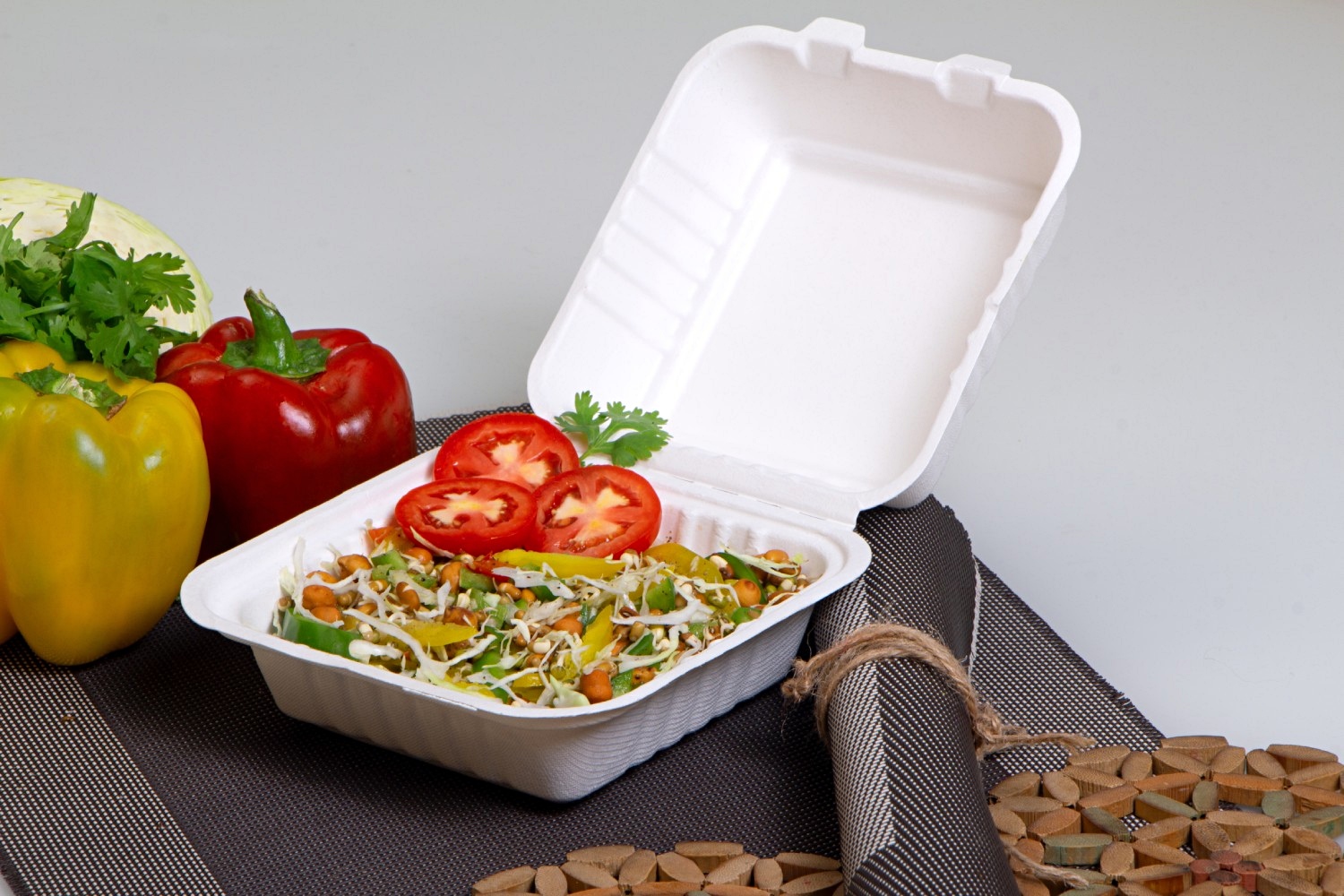 6″x6″ Square Bagasse Food Container with Hinge Lid – Clamshell